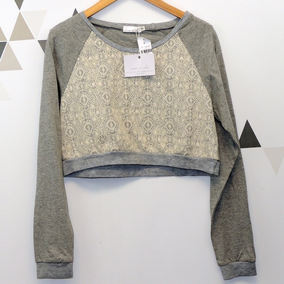 LF Tops - Story of Lola / LF Lace Crop Sweatshirt LF Tops - Story of Lola / LF Lace Crop Sweatshirt